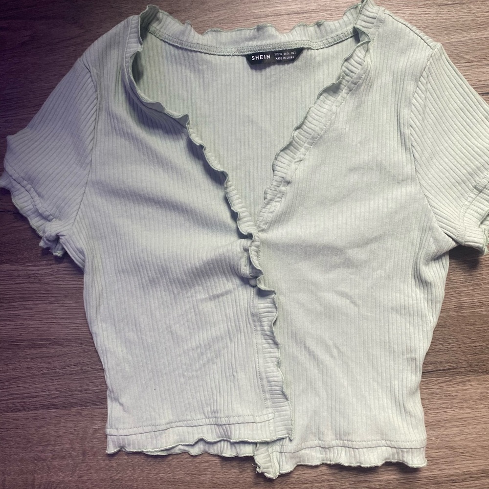 flattering top